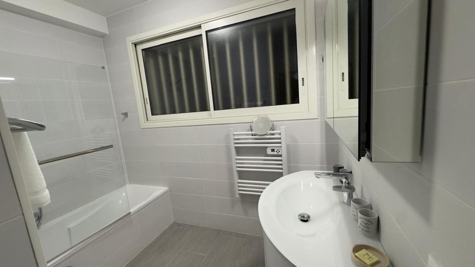 90M2 Apartement - Les Palmiers De Κάννες Εξωτερικό φωτογραφία
